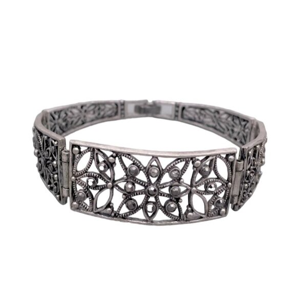 Filigree Hinged Bracelet Silver Tone Fold Over Clasp - Picture 1 of 8
